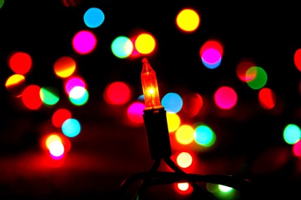 Christmas_Lights_by_mooseracing49